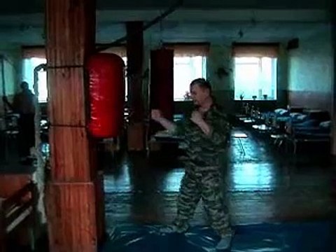 Удары руками. Рукопашный бой.