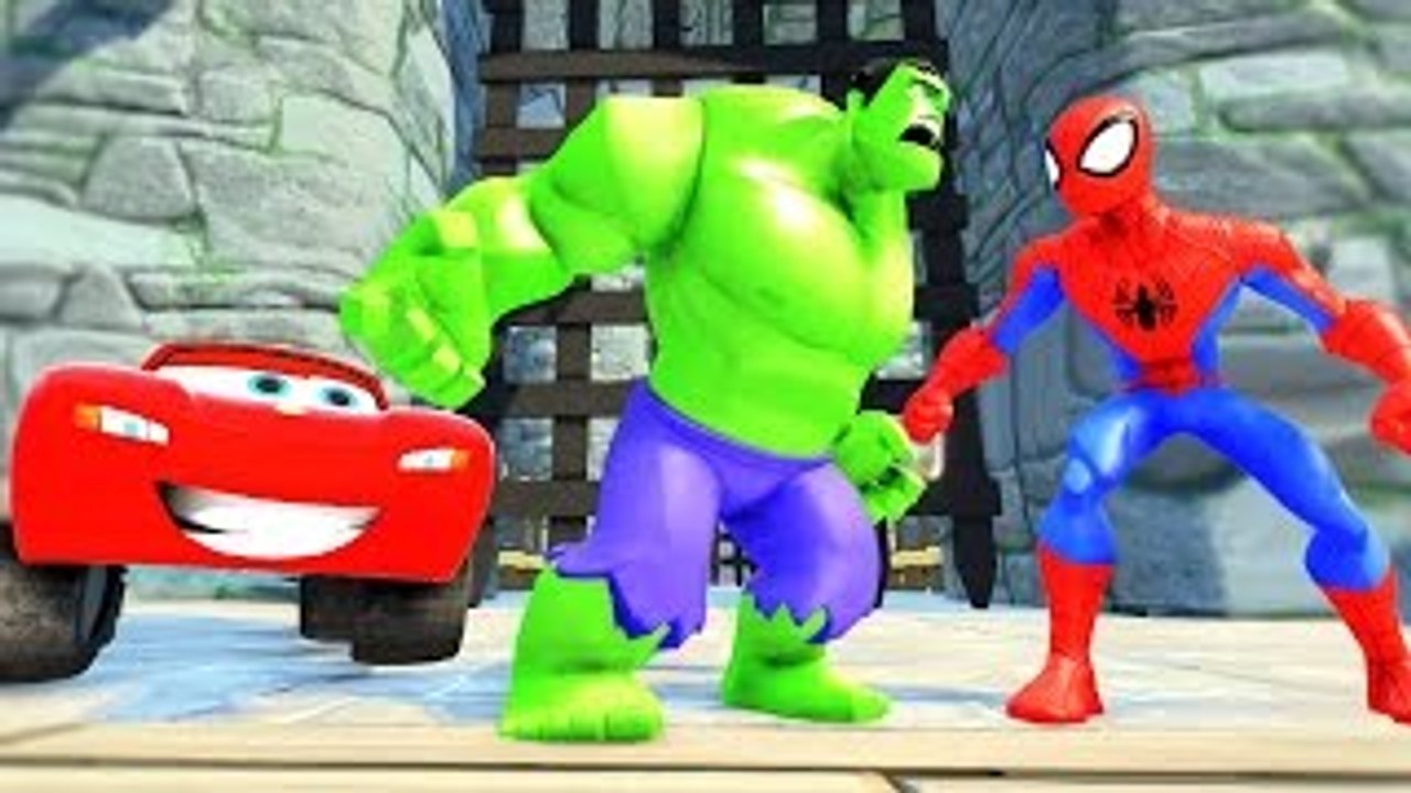 Hulk saves Lightning McQueen with Spiderman from jail! Water slides Playtime Kids video