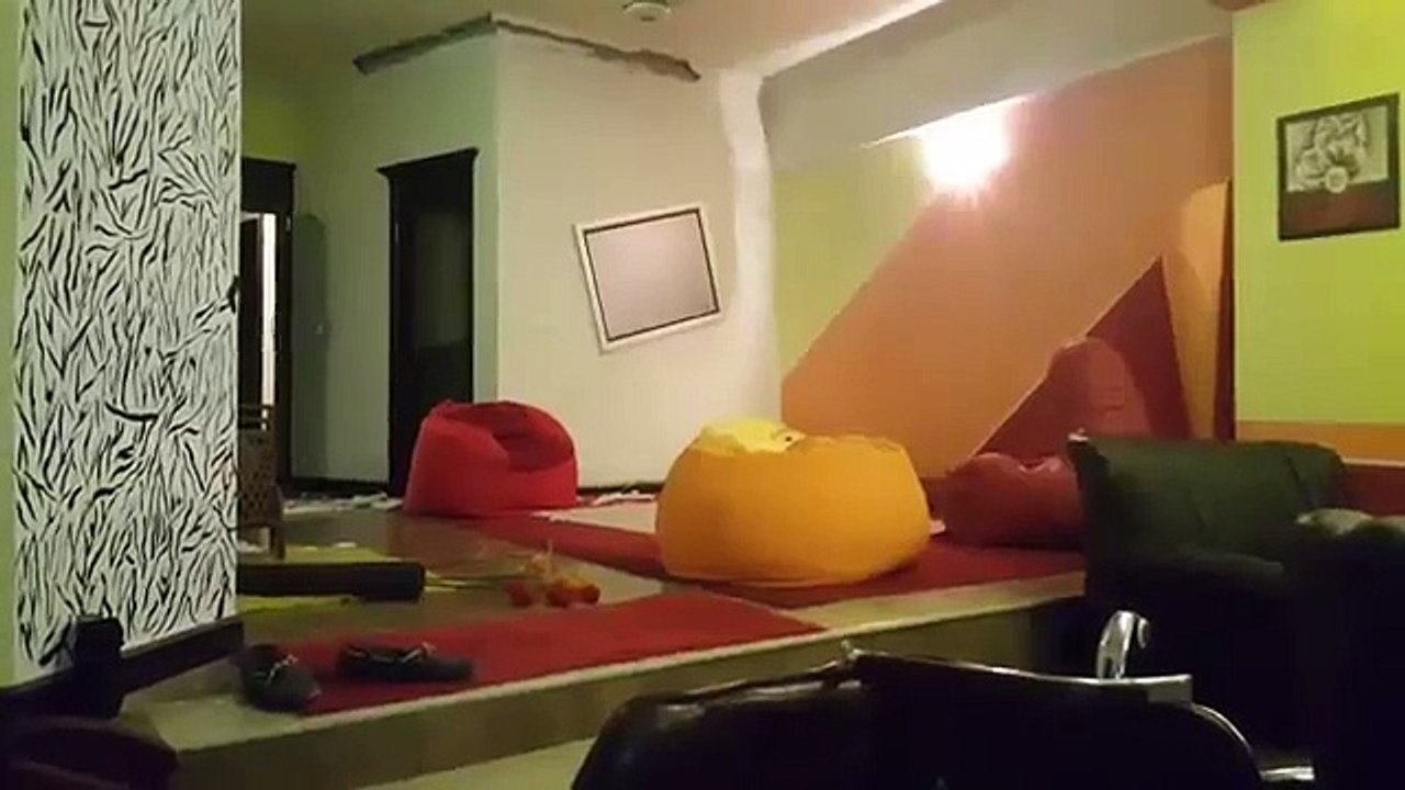 Earthquake in Pakistan 26 dec 2015 watch Disaster