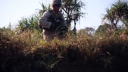 Video herunterladen: US Marines and Australian Army in a Giant Amphibious Landing