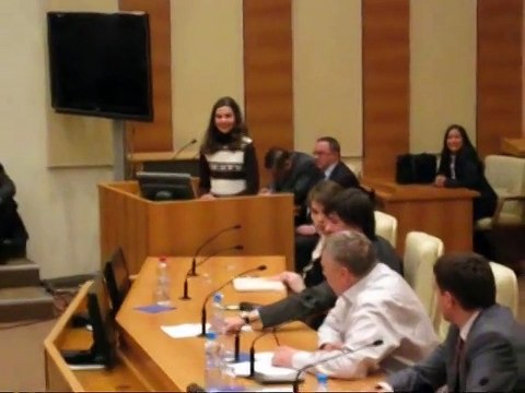 Начитанная студентка заставляет Жириновского попотеть