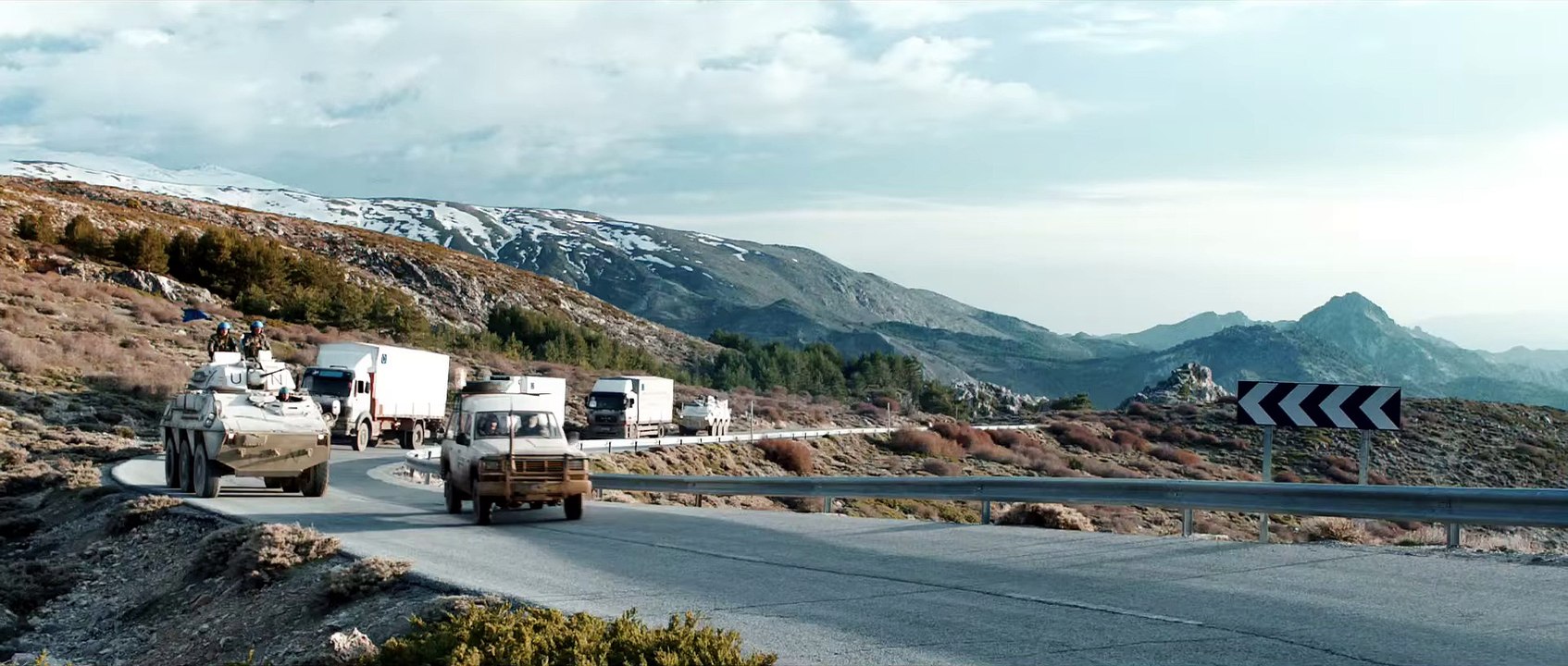 A Perfect Day 2015 Film Official Trailer #1 - Benicio Del Toro, Tim Robbins Movie