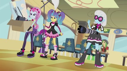 MLP Equestria Girls friendship games - Mini Episode PhotoFinished