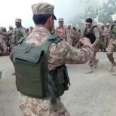 Pakistan Army Soldiers dancing Attan. - SHARE