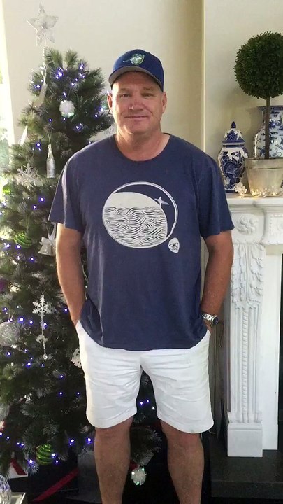 Dean Jones wishes Merry Christmas @IsbUnited @thePSLt20