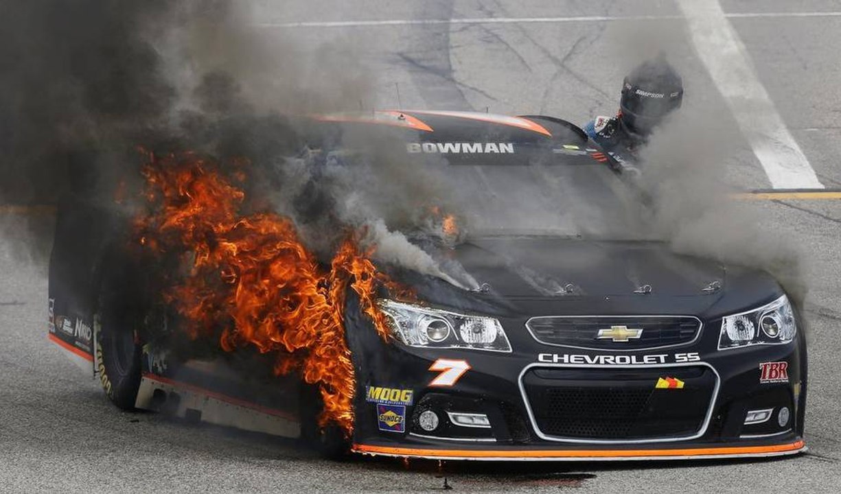 Nascar 15 | New Hampshire - Toyota | Gameplay