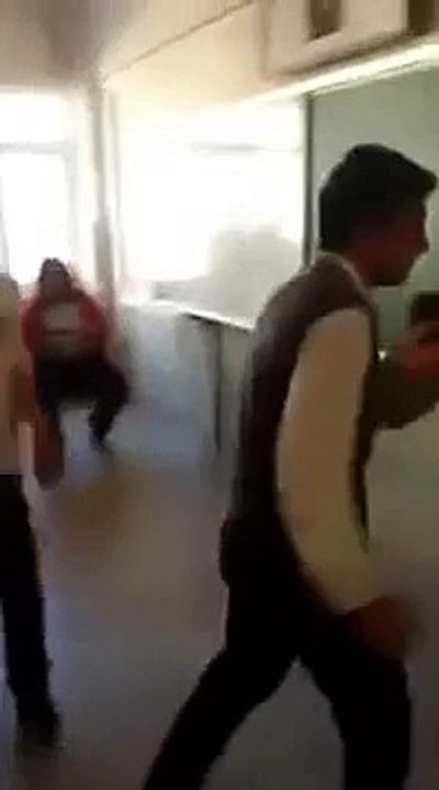 Kavga Ederken Kolu Kırılan Liseli