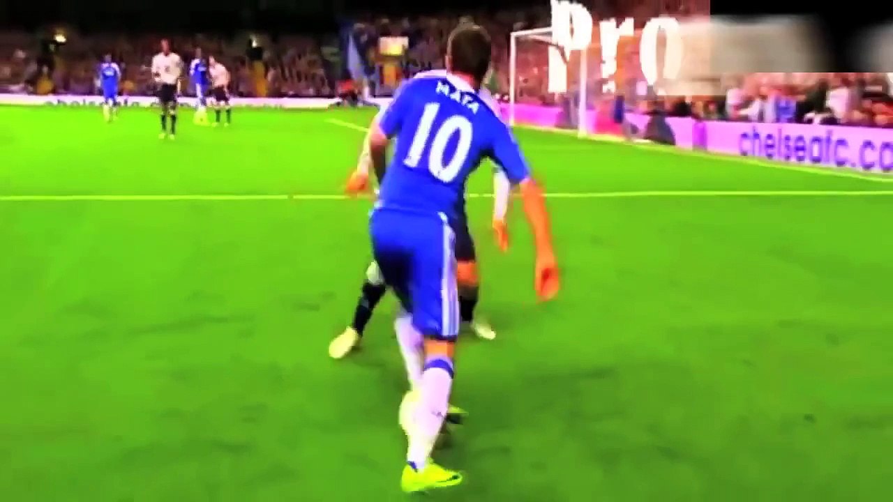 Amazing Skills - F2 TV - NO LOOK!!! | F2 | Billy Wingrove & Jeremy Lynch