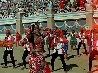 Hum Banjaron Ki Baat Mat Poochho Dharam Veer