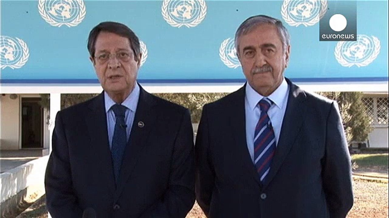 Greek and Turkish Cypriot leaders make historic joint appeal for reunification