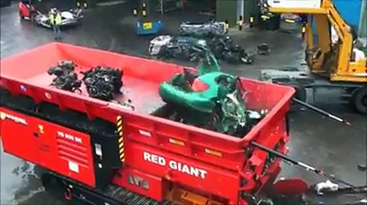 The Car shredder is HUNGRY! What would you feed it??