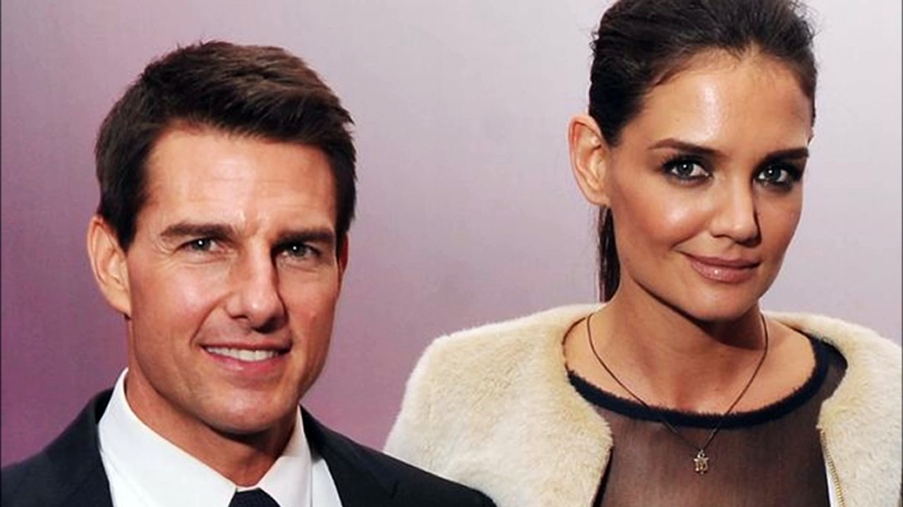 Tom Cruise Married with his  Fan (Katie Holmes)