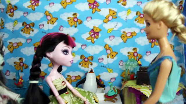 Monster High Disney Frozen Olaf Barbie Doll Toys FRANKIE AND DRAC GO PET SHOPPING S1 E2