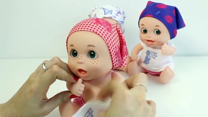 Twin Baby Dolls Bathtime Lil Cutesies Babies Bathtube w/ Shower How to Bath a Baby Doll