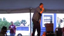 Scott Michael sings 'My Babe' at Elvis Week 2011 (video)