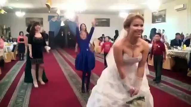 Это вообще позорище. Не в этом счастье, девушки (1)