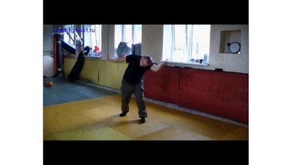 Способ защиты от горизонтального удара палкой