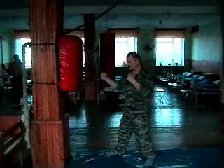 Удары руками. Рукопашный бой.
