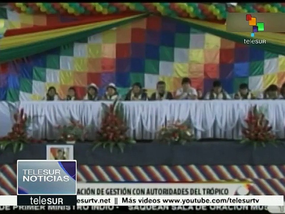 Evo Morales analiza su gestión con federación de cocaleros