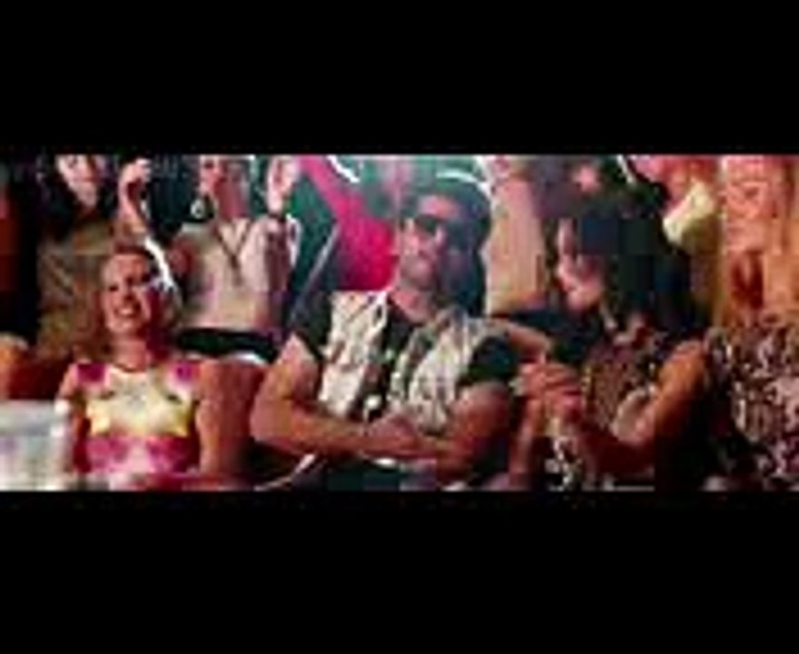 Birthday Bash (Dilliwaali Zaalim Girlfriend) Full HD(videoming.in)_mpeg4