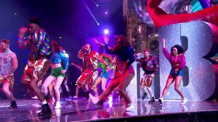 Mash it up… boom! Reggie ’N’ Bollie spice up the Final | The Final | The X Factor 2015