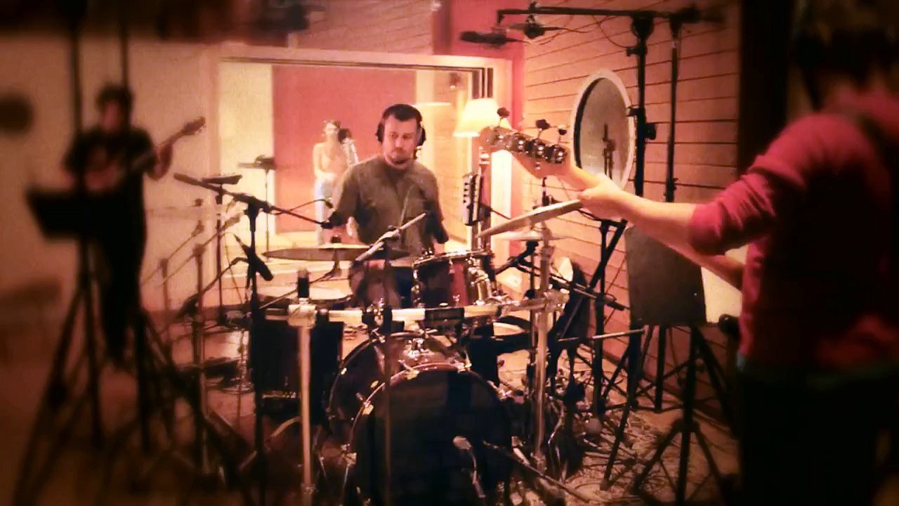 CADI AVI - Ceylan Ertem _____ Düşmedim Daha