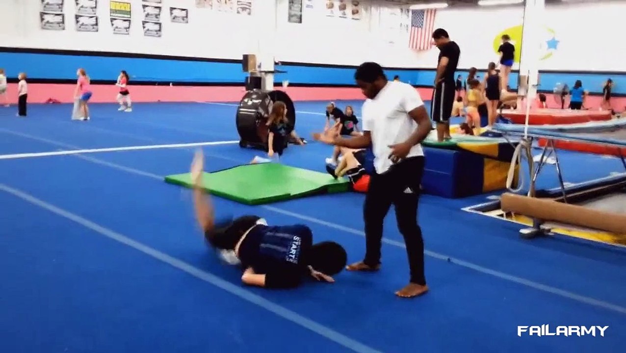 Fail Compilation of the Month October 2012 || FailArmy