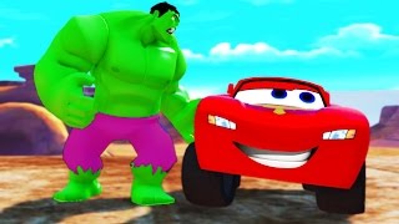 HULK Smashing