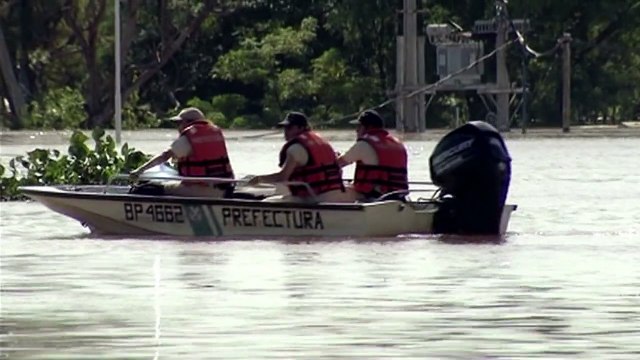 Chuvas deixam 170 mil desabrigados no Brasil e vizinhos