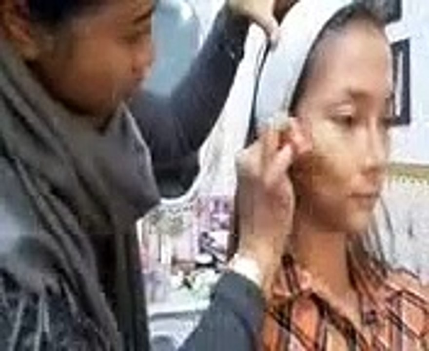Tutorial Membentuk Wajah lewat Shading