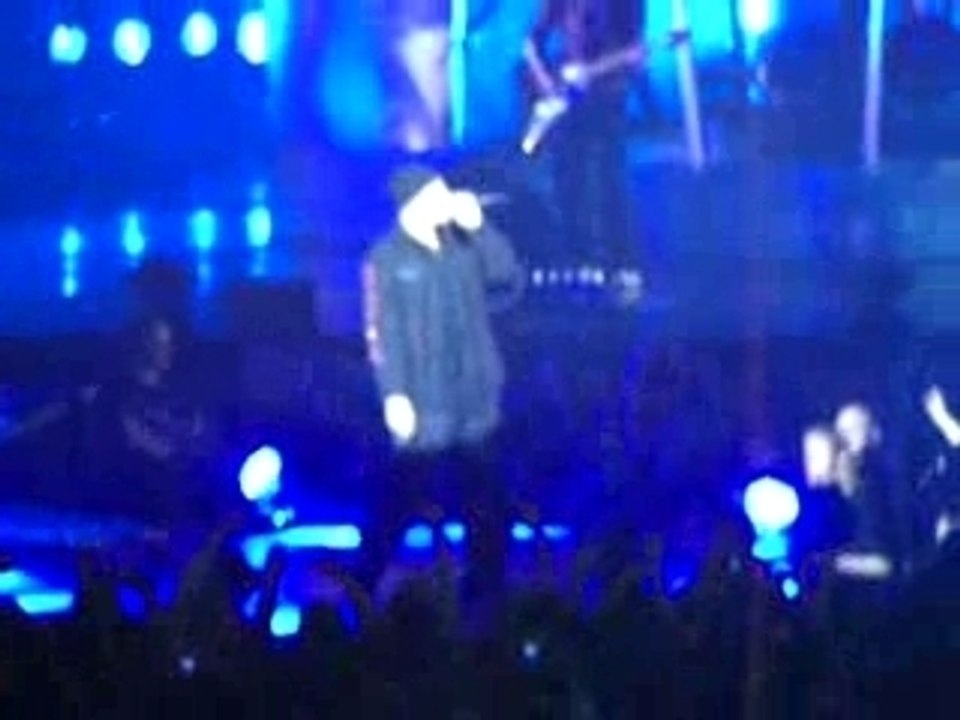 JE SUIS TOMBER POUR ELLE obispo lyon 23/01/07