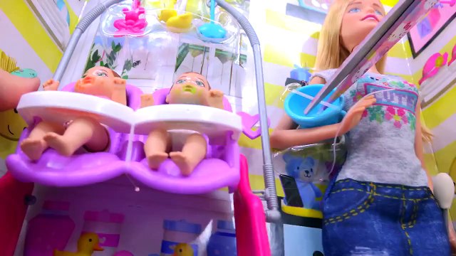 4 Shopkins Jewelry Boxes Charm Necklaces Earrings ⓈⒺⒶⓈⓄⓃ 1 Characters Video ⓋⒾⒹéⓄ