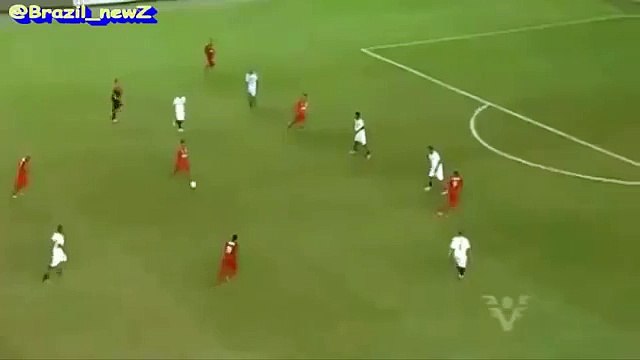 Geuvânio scores with Rainbow Flick Goal (Lambretta gol) AMAZING!