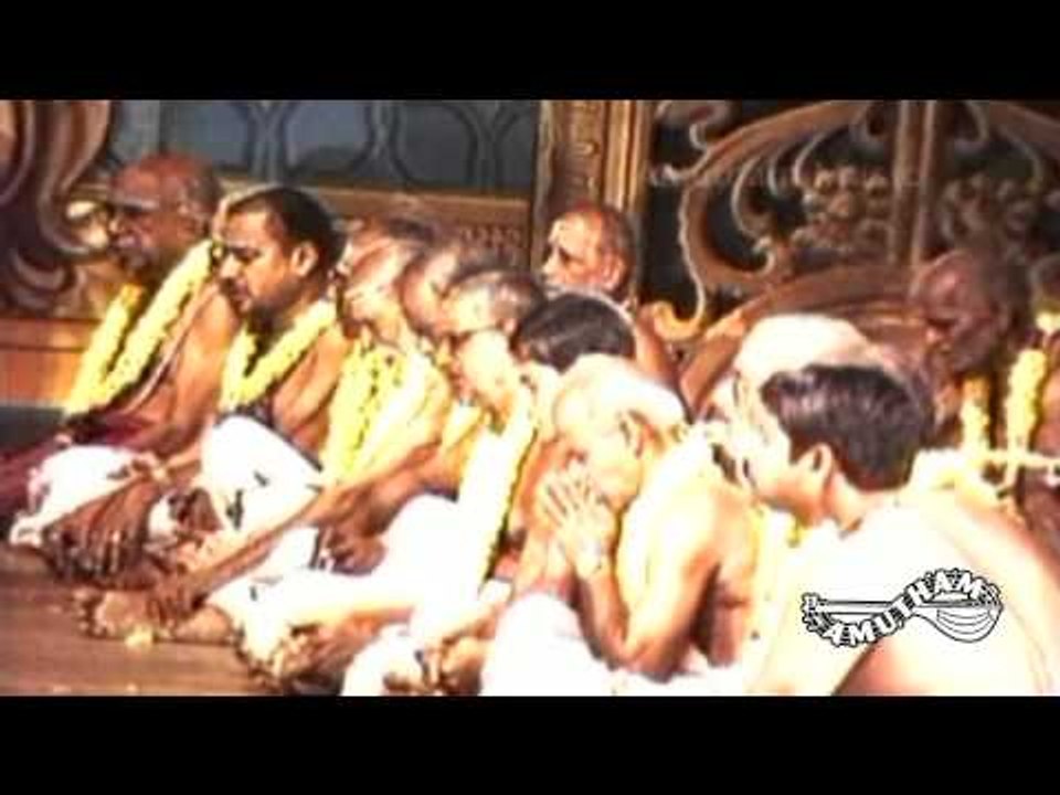 Divine Dance- Deepa Pradhakshinam -Swami Haridhos Giri Part 06