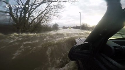 Driving Through Floods In Castleford In a 4x4