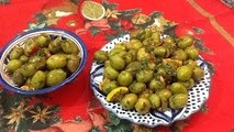 تتبيلة رائعة و سهلة لتنسيم الزيتون الاخضر المخلل من المطبخ المغربي مع ربيعة Marinated Moroccan Oliv