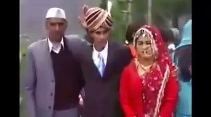 Gerdek Gecesi Heyecanı ile Yerinde Duramayan Damat