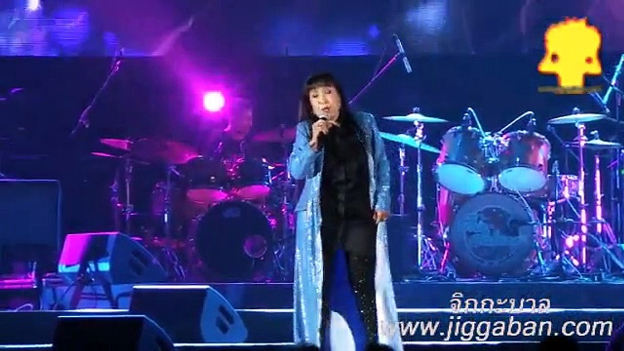 Yesterday once more 2 Can't take my eye off you , Can't buy me love, คนล่าฝัน , แม่ เม้า + แม่ แดง