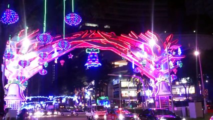 Awesome Orchard Road Christmas Tree lights video  Singapore
