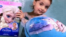 Disney Frozen Videos – Elsa Toys In Giant Frozen Surprise Egg Opening + Wig and Tiara
