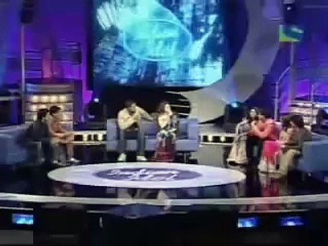 Will Smith Sings Hindi Song - Hilarious