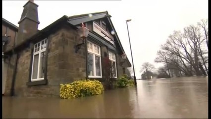 VERIU I ANGLISE PERMBYTET NGA SHIRAT, QINDRA PERSONA U EVAKUAN NGA BANESAT LAJM