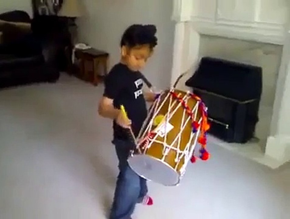 Bachay ka talent check karay punjabi dholl