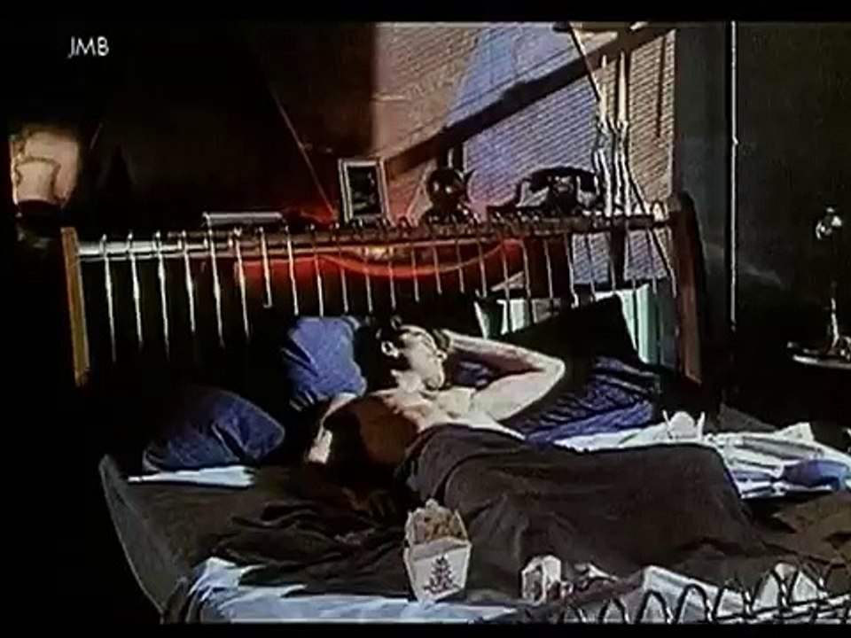 Very hot commercial for Camel