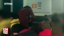 Bayan Öğretmen Küfür Edip Öğrencisini Dövdü ve Böyle görüntülendi