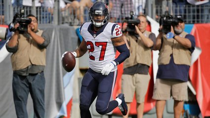 Texans Quentin Demps returns Titans Antonio Andrews fumble for a touchdown