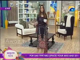 Nadia Khan Bashing Reham Khan For Her Everyday New Statements and Tweets About Her Divorce -