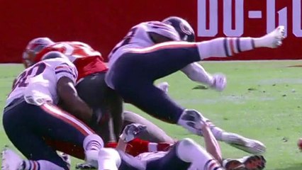 Harold Jones-Quartey forces Doug Martin fumble