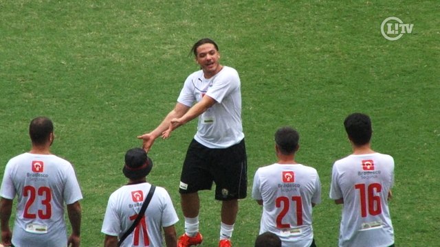 Aquele 1% vagabundo! Wesley Safadão tira onda com golaço no Maracanã