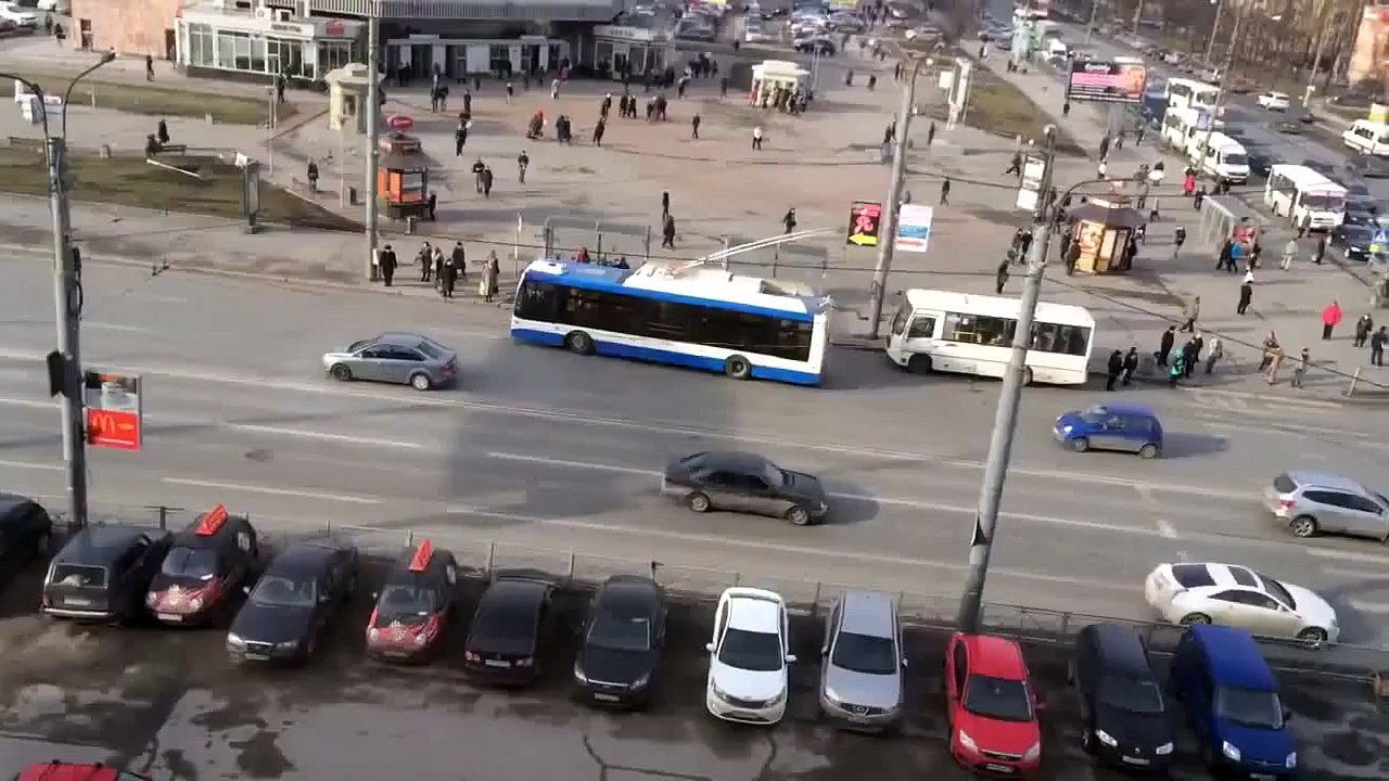 Просто гений... КАК ДО ТАКОГО МОЖНО БЫЛО ДОДУМАТЬСЯ?)) И ГАИ ВОВРЕМЯ
